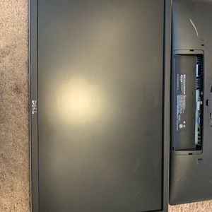 2-Dual DELL monitors